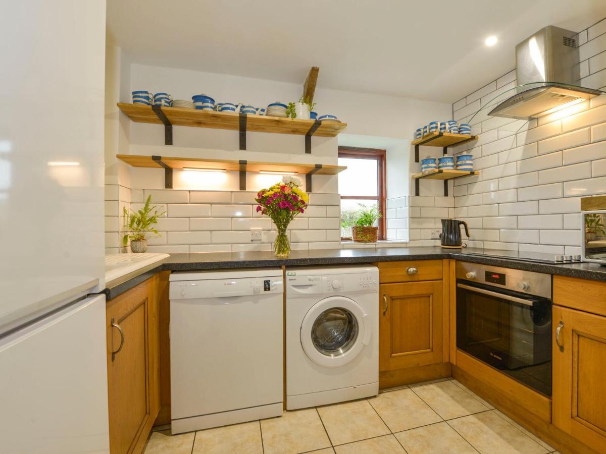 Lily Cottage Лоо Екстер'єр фото
